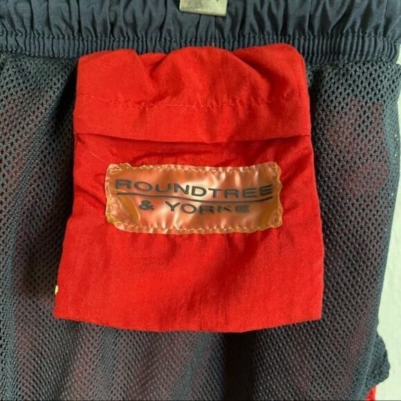 Roundtree and Yorke Red Swim Trucks Large - Picture 7 of 9